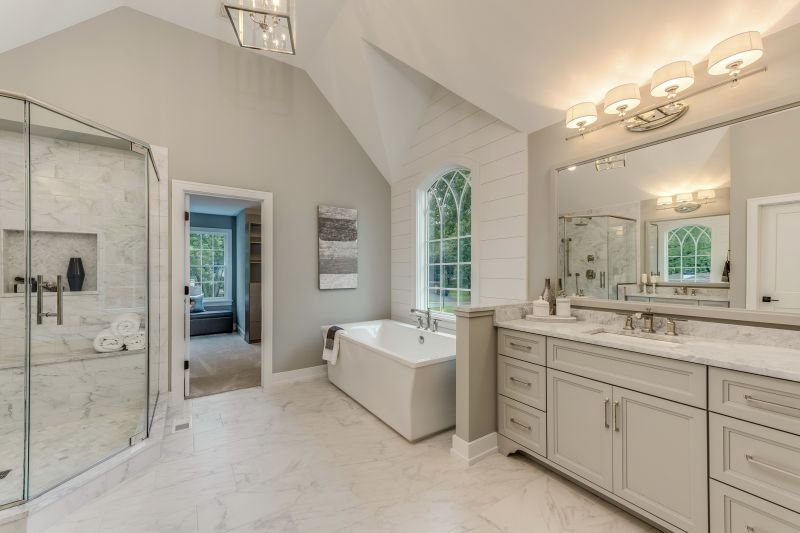 Modern Master Bathrooms